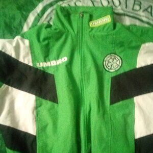 UMBRO 1997 YOUTH Medium Glasgow Celtic Training Top